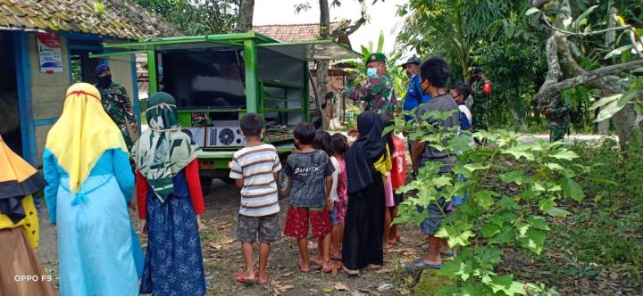 Anak Dusun Ngrambah, Antusias Sambut SI MOKOS TMMD 110 Bojonegoro